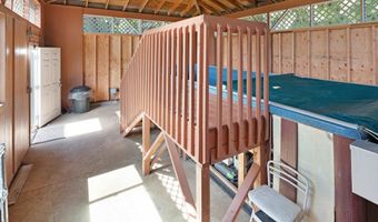 145 S Holokai Rd, Haiku, HI 96708