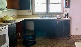 210 N BATES Ave, Adrian, MO 64720