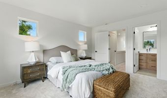 6840 SE LAMPHIER St, Milwaukie, OR 97222