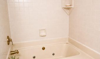 6001 MERSEY OAKS Way D, Alexandria, VA 22315