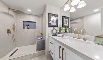 3111 Bel Air Dr 19D, Las Vegas, NV 89109