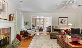 55 Little Pond County Rd, Cumberland, RI 02864