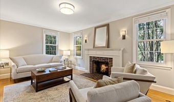 5013 WORTHINGTON Dr, Bethesda, MD 20816