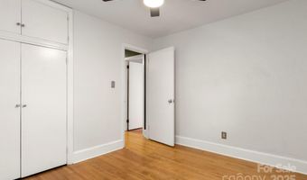 4132 Greenhaven Ln, Charlotte, NC 28205