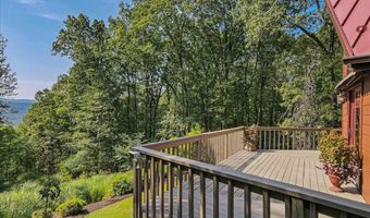141 LONGVIEW Dr, Saylorsburg, PA 18353