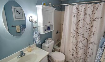 417 Prospect St D, Alton, IL 62002