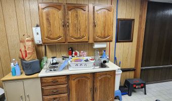 1246 Military Ave, Baxter Springs, KS 66713