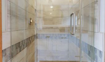 8 WORTHAM Ct, Bear, DE 19701