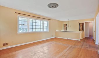 306 N MADISON St, Arlington, VA 22203