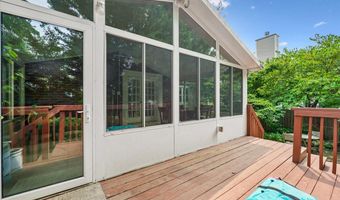 4525 N CHELSEA Ln, Bethesda, MD 20814