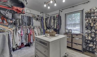 110 N Tresslar Ave, Bargersville, IN 46106