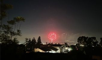5215 E Rolling Hills Dr, Anaheim, CA 92807