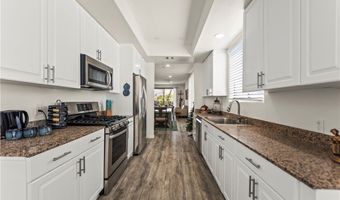 1935 Malcolm Ave 201, Los Angeles, CA 90025