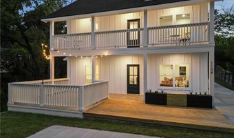 1104 Berkeley St, College Station, TX 77840