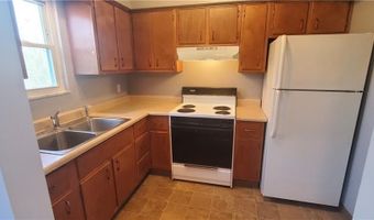 1493 Hobart Ave B, Akron, OH 44306