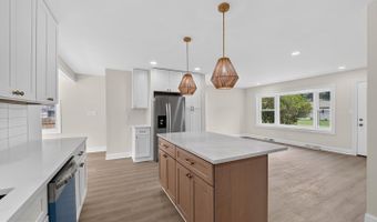 117 PINECREST Dr, Annapolis, MD 21403