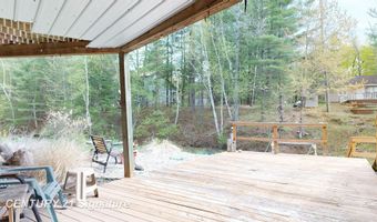 1724 Middle Point Dr, Alger, MI 48610