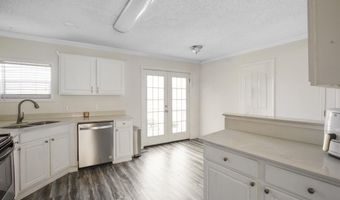 1312 Hickory Ln NE, Arab, AL 35016