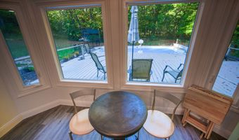 5681 Springhollow Ct, Avon, IN 46123