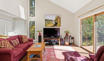 733 North Rd, Candia, NH 03034