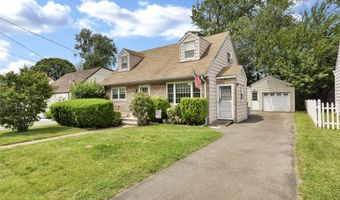 207 New York Ave, Bergenfield, NJ 07621