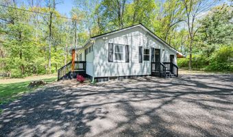 63 Savarese Ln, Burlington, CT 06013