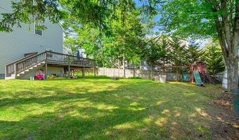9 Rhodes St, Billerica, MA 01821