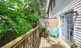 89 N Champlain St L, Burlington, VT 05401
