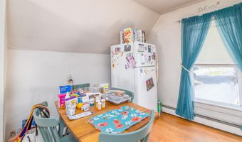 91 Gage St, Augusta, ME 04330