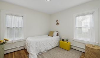 461 River Rd, Lincoln, RI 02865