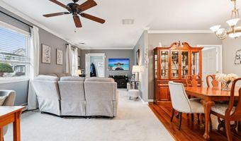 15 5th Ave, Avenel, NJ 07001