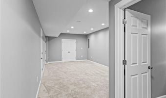 109 Isleworth Ct, Advance, NC 27006