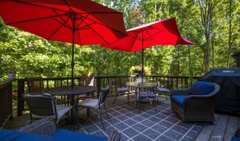 180 Longview Heights Rd, Athens, OH 45701