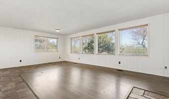 10418 Champoeg Rd NE, Aurora, OR 97002