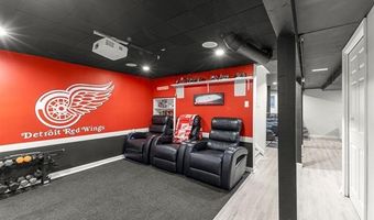 15578 Euclid Ave, Allen Park, MI 48101