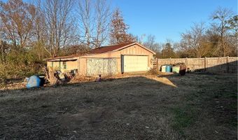 8810 Green Point Dr, Altus, AR 72821