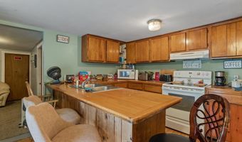 53 Concord St, Belmont, NH 03220