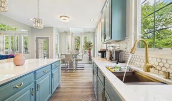 43464 SNICKERSVILLE KILN Ct, Ashburn, VA 20148