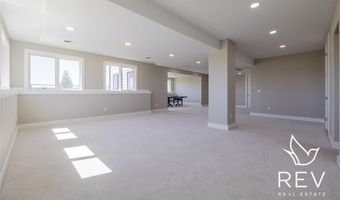 44 Sugar Bars Dr, Cody, WY 82414