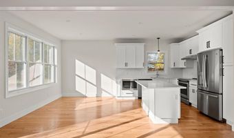 14 Fieldstone Ct 14, Bethel, CT 06801