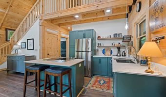 31 Black Rd, Abbeville, SC 29620