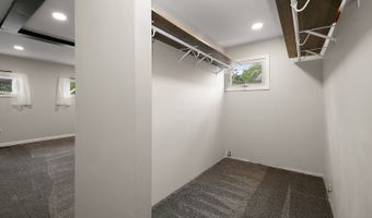 205 W 5th St, Aroma Park, IL 60910