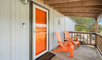 649 W Magnolia Ave, Aransas Pass, TX 78336