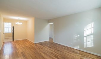 214 N GEORGE MASON Dr 214-4, Arlington, VA 22203
