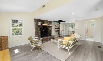 58 Dolphin Ave, Jamestown, RI 02835