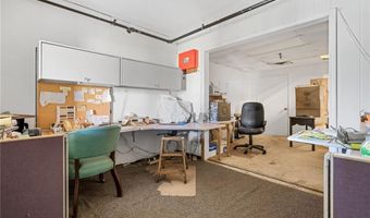 909 C St, Barling, AR 72923
