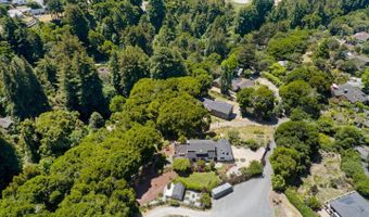 995 Old Farm Ln, Aptos, CA 95003