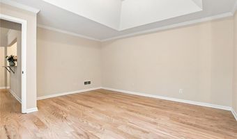 5527 Bridge Pointe Dr, Alpharetta, GA 30005
