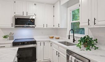 4006 New Yarmouth Way, Apex, NC 27502