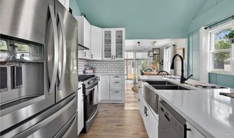 9168 Applewood St, Angola, NY 14006